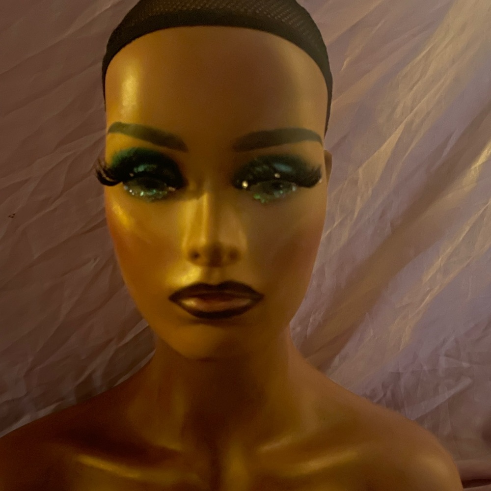glam mannequin, mannequin makeover wig head